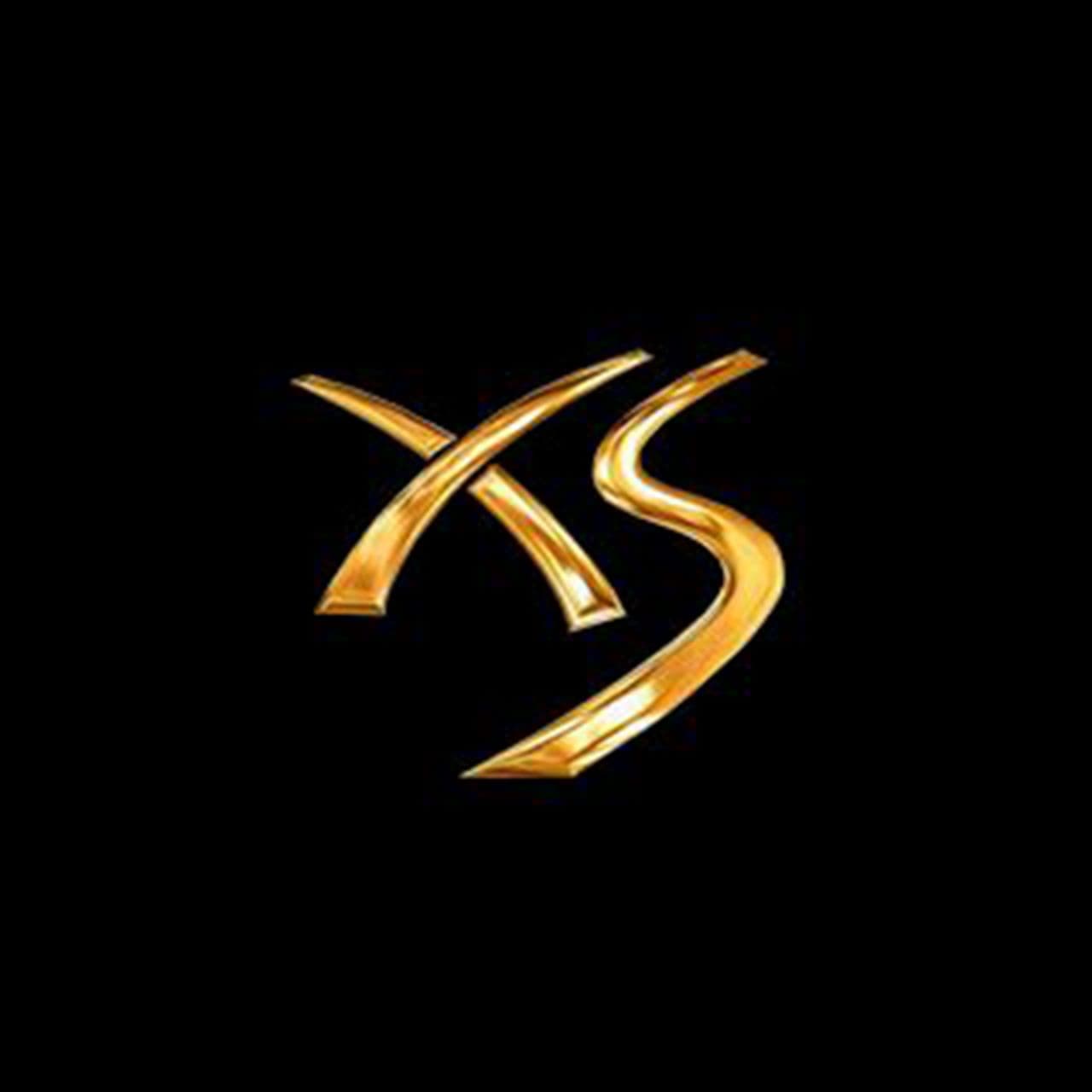 XS